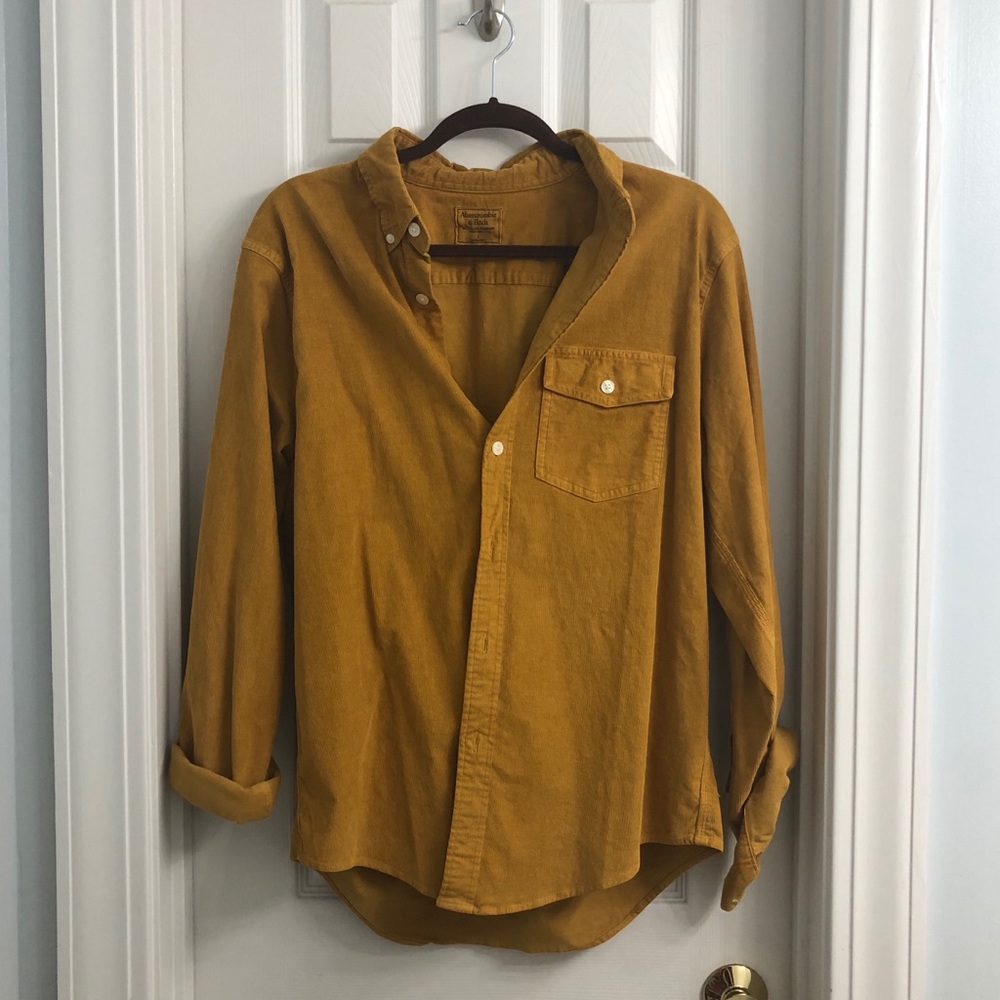 CORDUROY BUTTON UP